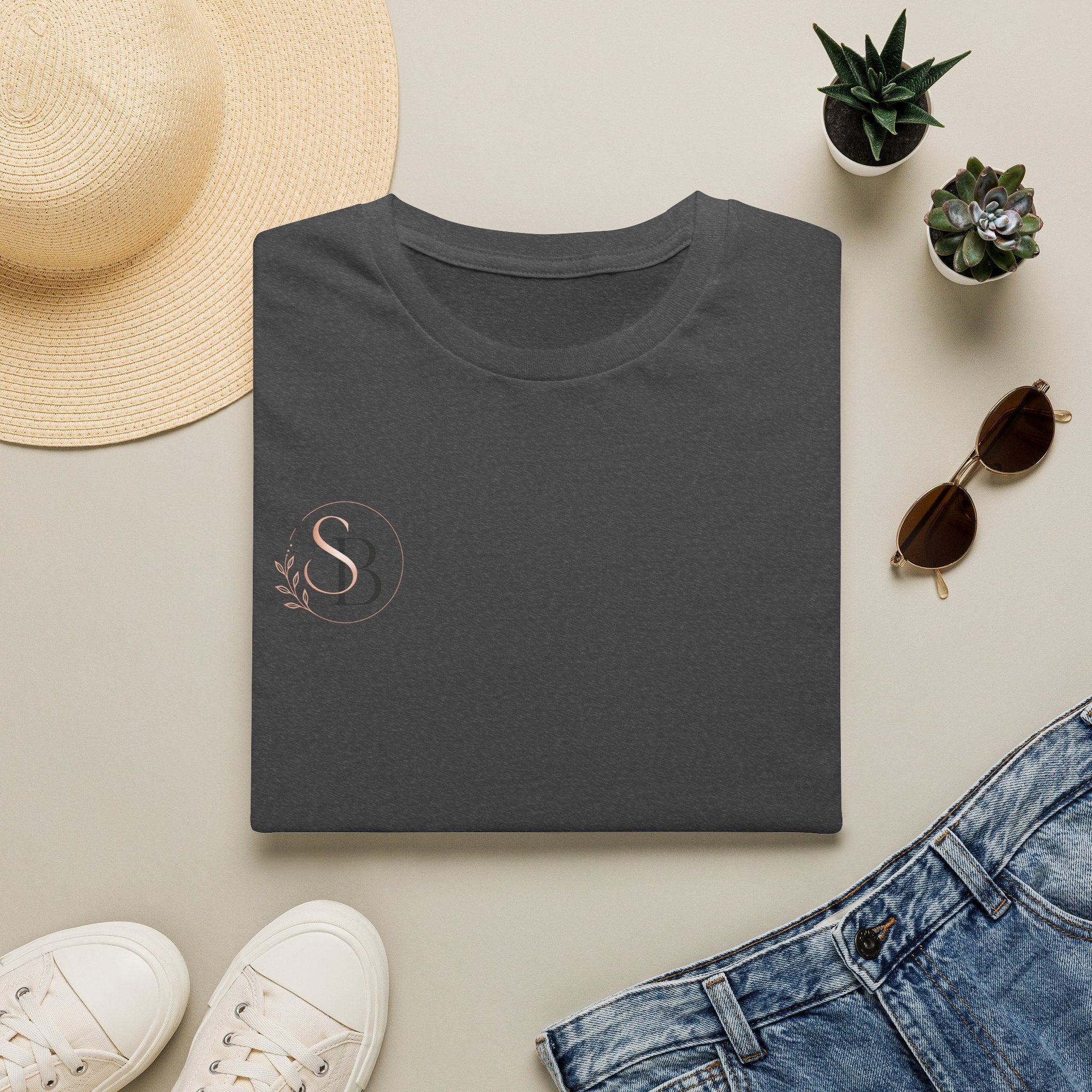 Minimal Monogram T-Shirt — Elegant 'B' Initial Tee