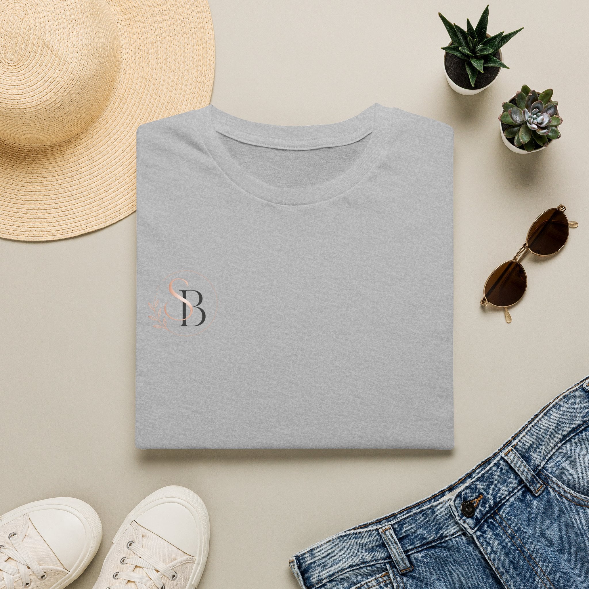 Minimal Monogram T-Shirt — Elegant 'B' Initial Tee